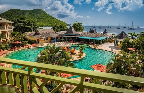 Rodney Bay Apartment | Create Lasting Memories with Outdoor Pool & Onsite Spa!