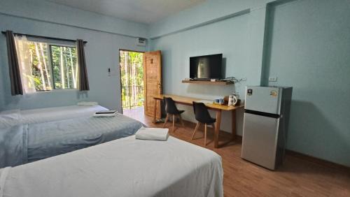 Thung Song Apartment | Pet-Friendly Comfort at Makorn Nonkleng - Rated 10/10