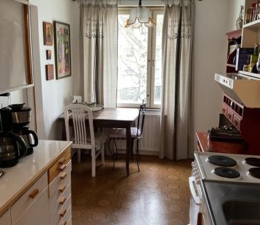 Tampere House | Cozy Room in Tranquil Tampere Kaleva with Family-Friendly Amenities