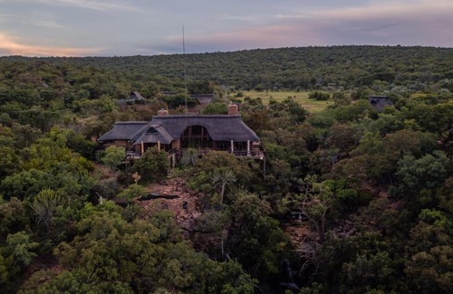 Vaalwater Cabin | Experience Makweti Safari Lodge: 5-Star Retreat with Pool