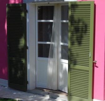 Sant'Egidio alla Vibrata House | Explore Family-Friendly Comfort at Malö Suites