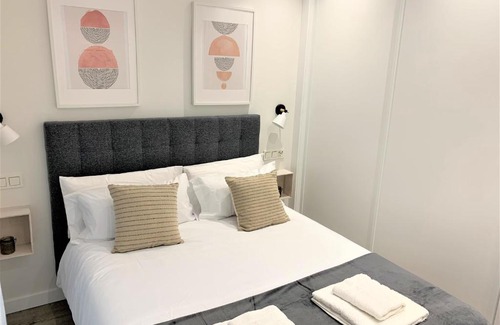 Gijon Apartment | Malú Playa: Family-Friendly 4-Star Hotel with Parking
