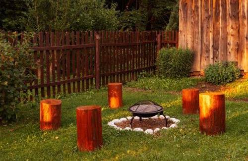 Relov House | Discover Malý kúsok raja: Family-Friendly Getaway