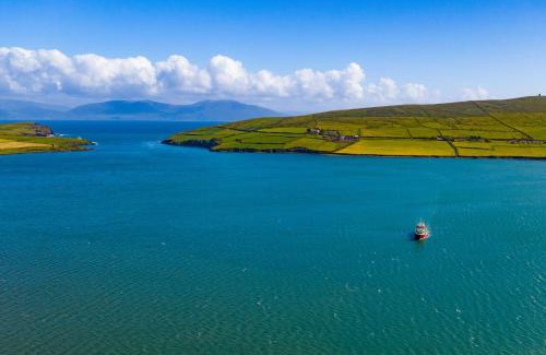 Dingle House | Discover Family-Friendly Malachys Rest in Dingle