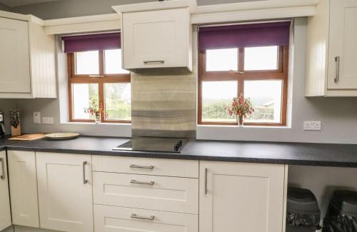 Dingle House | Discover Family-Friendly Malachys Rest in Dingle