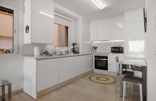 La Victoria Apartment | Malaga Apartment Picasso House