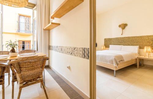 La Victoria Apartment | Modern Malaga Center Flat with Family-Friendly Amenities