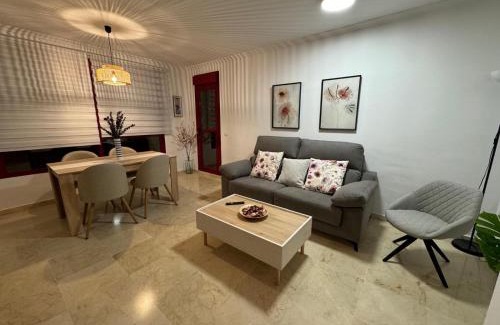 Plaza de Toros Vieja Apartment | Oceanfront Escape at Malaga Estación Ave Playa Hotel