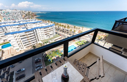 Torrequebrada Apartment | Discover MalagaSuite Aloha Playa with Pool and Spa Access