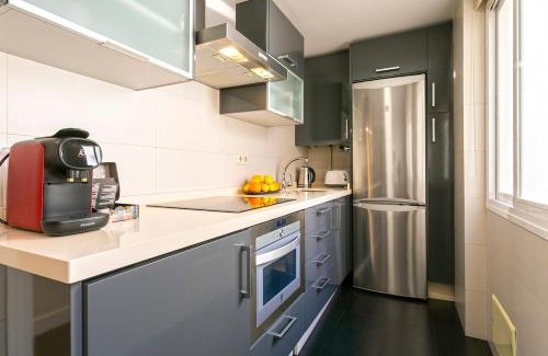 La Victoria Apartment | Discover MalagaSunApts: City Centre with Private Terrace