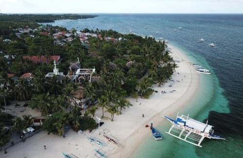 Amambucale Resort | Exotic Island Dive Resort in Malapascua with Beachfront Bliss