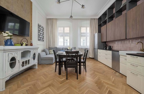 Stare Miasto Apartment | Top-Rated Apartment in Wrocław with Cable-TV & Wi-Fi