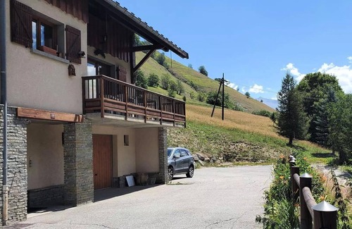 Saint-Sorlin-d'Arves Villa | Malcrozet Residence - Mountain house - 14 people