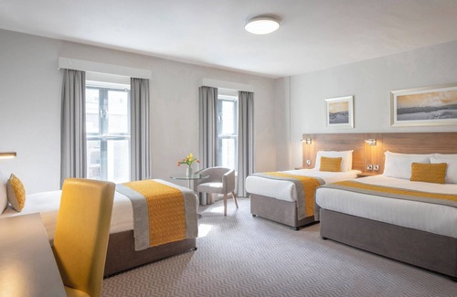Londonderry Hotel | Comfortable Stay at Maldron Hotel Derry - Rated 8.6/10
