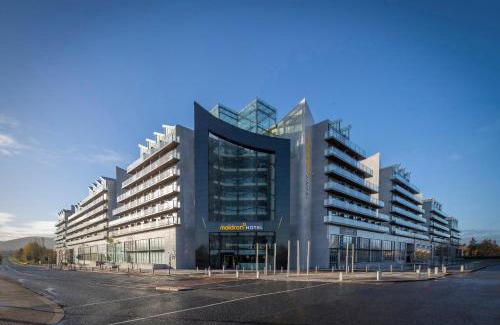 Tallaght Hotel | Discover Comfort at Maldron Hotel Tallaght with Pools & Breakfast