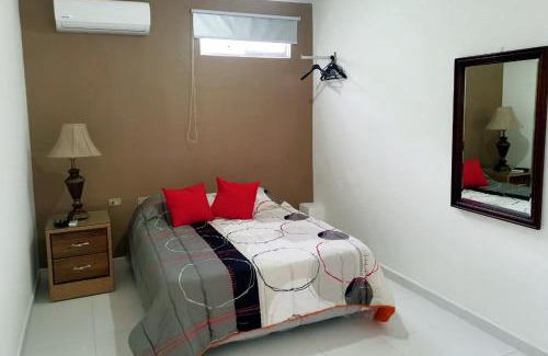 Ciudad Universitaria House | Budget-Friendly Malecon Rooms with Breakfast & Kitchen Access