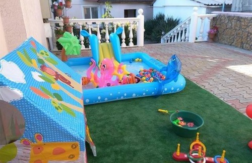 Anapa House | Discover Malenkaya Greсia: Guest Rated 8/10 with Pool Access