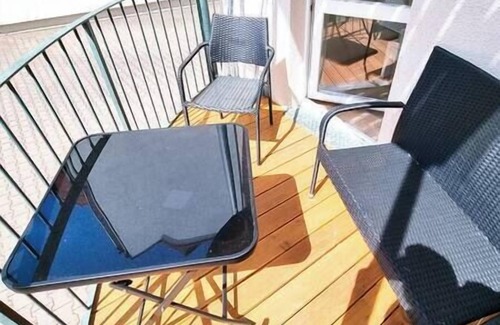 Plauen Apartment | Malerische Maisonettewohnung mit Zwei Balkonen