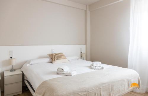 Old Town Apartment | Experience Malibu by Cadiz Time: Pet & Child Friendly Stay