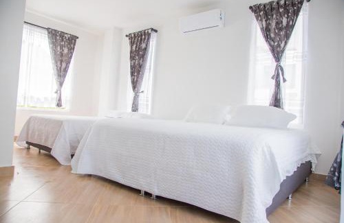 Juan de Acosta Villa | Pet-Friendly Malibu House with Pool & Breakfast Included