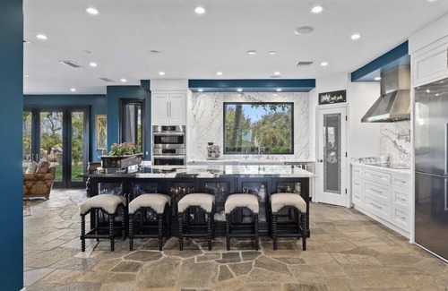 Malibu Villa | Experience Malibu Wine Trail Estate with Scenic Views & Pool