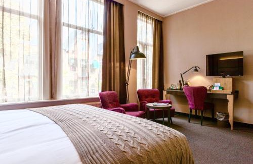 Utrecht Hotel | Elegant Malie Hotel Utrecht: Wheelchair Access & Breakfast