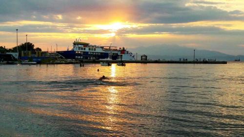 Skala Prinou House | Oceanfront Malimi: Guest Rated 9.1, Family-Friendly Retreat