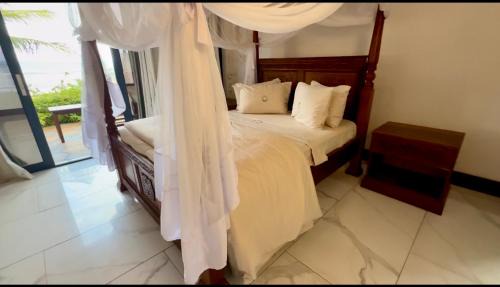 Malindi Marine National Park Resort | Malindi 4bedroom Beachfront