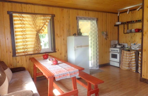 Narach Cottage | Malinovka Homestead - Embrace Nature with Pool & Breakfast