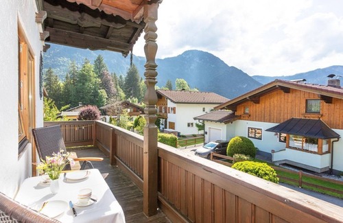 Sankt Martin bei Lofer Apartment | Family-Friendly Stay at Malitz: Spacious 3-Bedroom Apartment