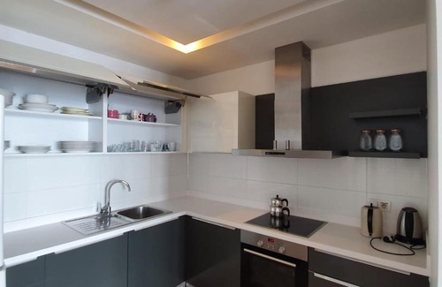Ikitelli Apartment | Prime Stay at Mall of Istanbul Residence City Hotel