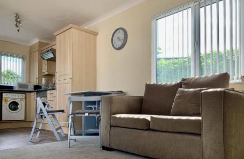 Hopton on Sea House | Experience Comfort at Mallard Lodge - Pet & Child Friendly