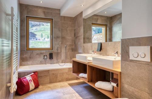 See Hotel | Elegant Mallaun Hotel.Erlebnis: Guest Rated 9/10 with Spa & Pool