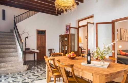 Alaro Villa | Charming Mallorca Traditional House in Alaro - 4 Star Rating