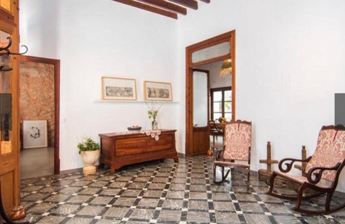 Alaro Villa | Charming Mallorca Traditional House in Alaro - 4 Star Rating