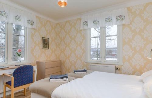 Strangnas Municipality Bed & Breakfast | Cozy Malmgårdens Vandrarhem B&B: Rated 8.8/10 & Pet Friendly