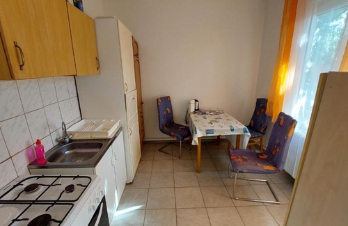 Tapolca House | Pet-Friendly Oceanfront Haven at Malom-tavi Vendeghaz