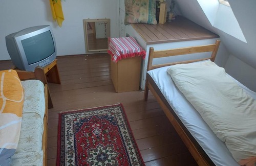 Tapolca House | Pet-Friendly Oceanfront Haven at Malom-tavi Vendeghaz