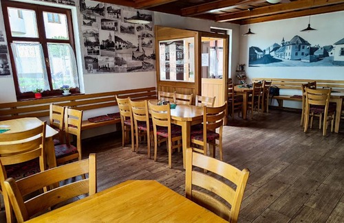 Lisov Hotel | Pet Friendly Haven at Malostranská restaurace - 8.7 Rated