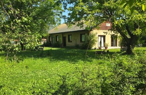 gmina Fredropol Apartment | Pet-Friendly Retreat at Malowane Domy with a 9/10 Rating