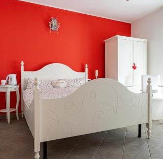Case Nuove House | Pet-Friendly Retreat at Malpensa Garden with Breakfast