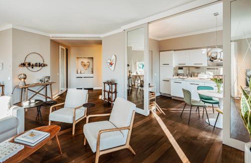 Porta Venezia Apartment | Beautiful Malpighi Love Suite - Child Friendly & 10/10 Rated