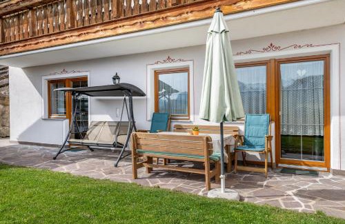 Albions Apartment | Top-Rated Malsötscherhof Apt A - Family & Pet Friendly