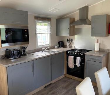 Ardentinny House | Pet-Friendly Malton 74: Guest Rated 9.1/10 Experience