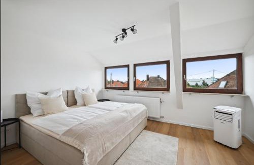 West Apartment | Malu Rooms - Top Lage, Kostenloser Parkplatz, Klima, Netflix, 24h Checkin