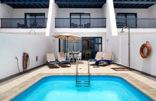 Puerto Calero Villa | Malvasia 22: Oceanfront Bliss with a 9.6 Guest Rating