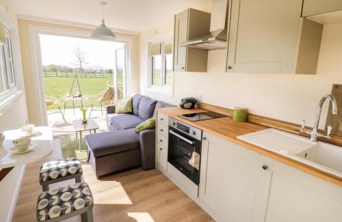 Coleford House | Pet-Friendly Malvern View Lodge with 9.5/10 Guest Rating