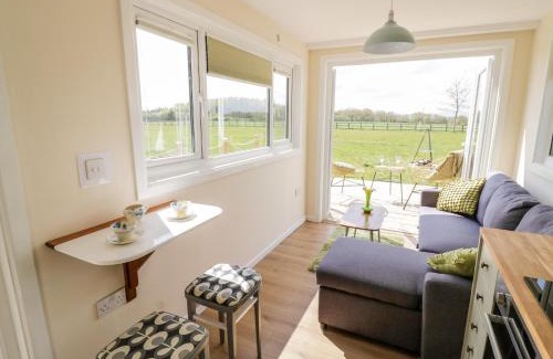 Coleford House | Pet-Friendly Malvern View Lodge with 9.5/10 Guest Rating