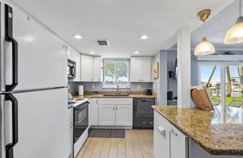 Treasure Island House | Malyn 108: Waterfront Condo with Private Patio & Pet Friendly