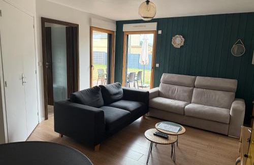 Cesson-Sevigne Apartment | Discover Malzenn: Pet-Friendly Hotel with Breakfast Included